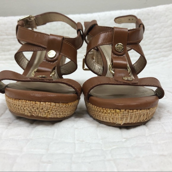 Antonio Melani Brown Wedge Sandals - Picture 3 of 6